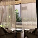 Caleda - Boutique In Center Aparthotel 3*