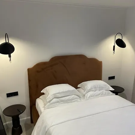 Lejlighedshotel Caleda - Boutique In Center