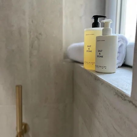 Lejlighedshotel Caleda - Boutique In Center